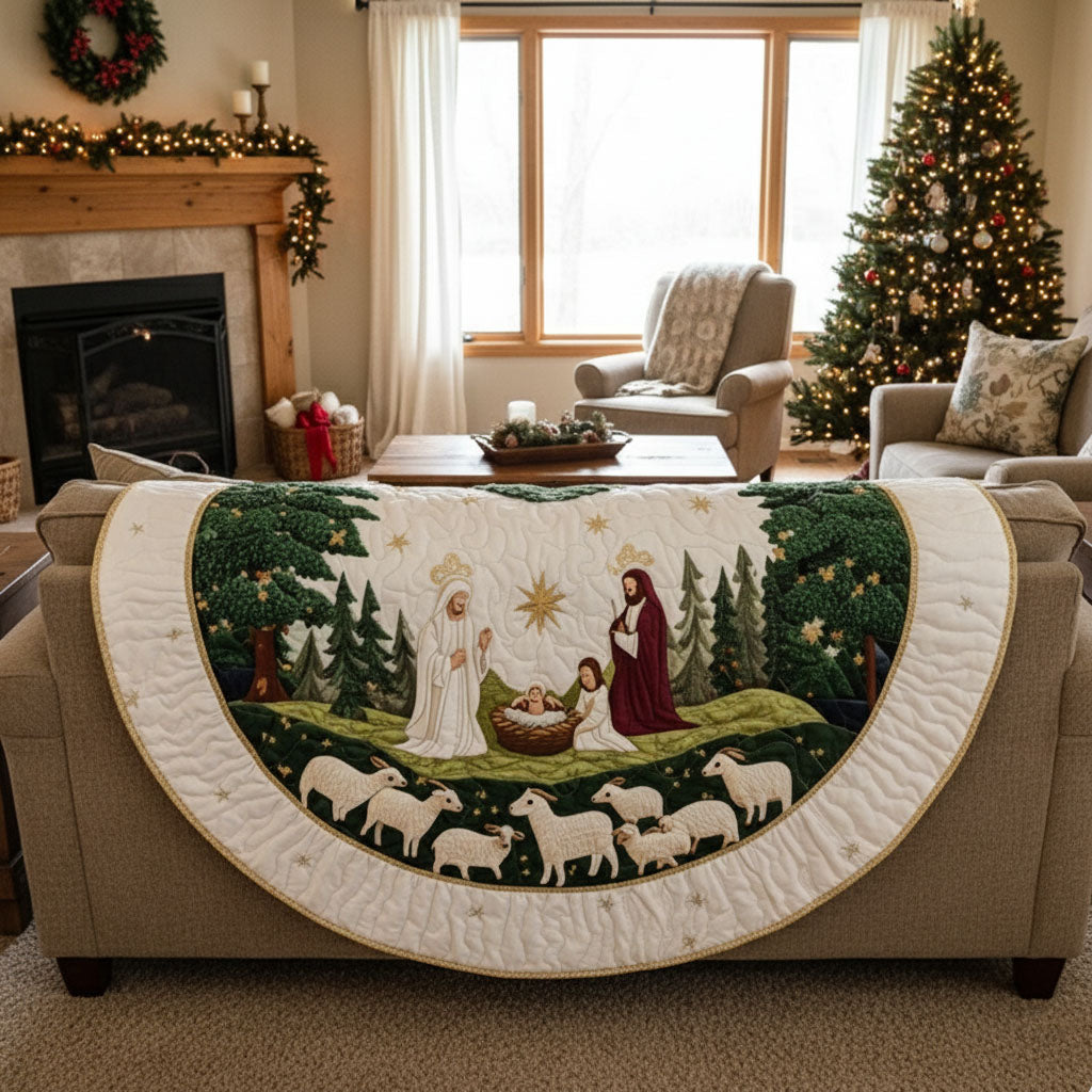 Gesteppte grün-weiße Christbaumdecke mit Krippenszene und Schafen
