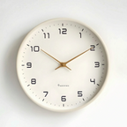 Chronis - Minimalistisch Gestaltete Runde Analoge Wanduhr