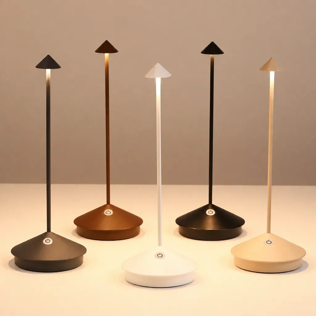Filaré - Schlanke Kabellose Dimmbare LED Tischlampe - Gold